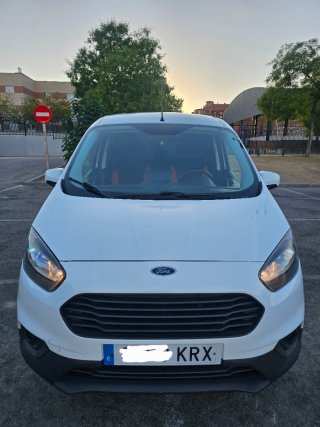 Ford Transit Courier 2019