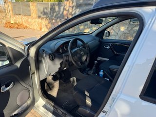 Dacia Duster 2012