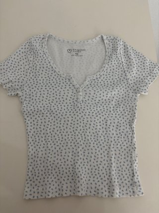 Camiseta Primark flores azul y blanco Talla XS