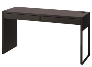 Escritorio MICKE Ikea negro-marrón