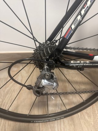 Bicicleta de Ruta BH Blanca