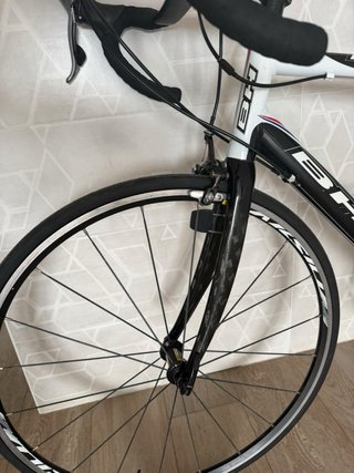 Bicicleta de Ruta BH Blanca