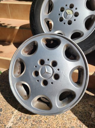 Llantas Mercedes W124