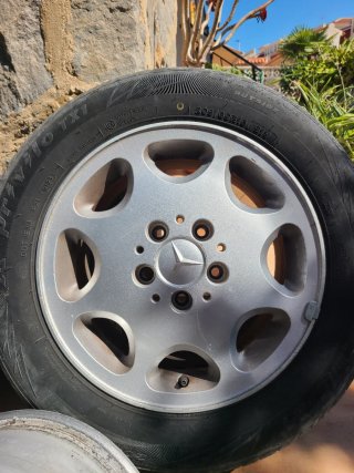 Llantas Mercedes W124
