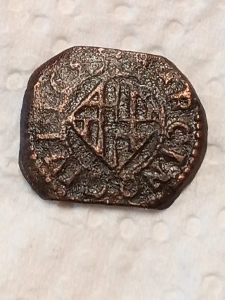 Ardite .Moneda antigua con diseño grabado