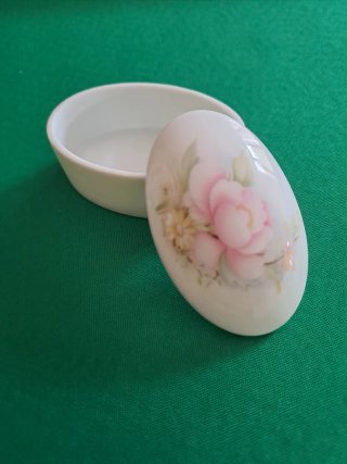 Scatolina Limoges in ceramica con fiori