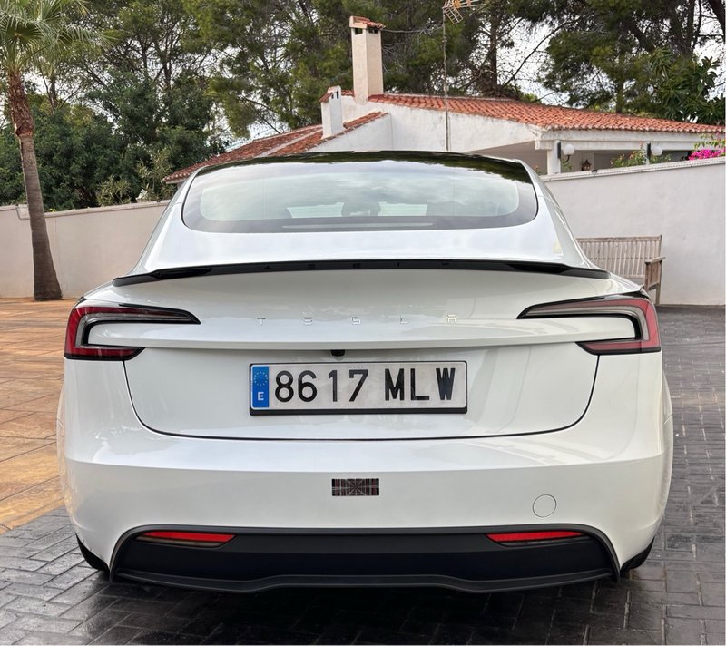Tesla Model 3 2024, foto 4