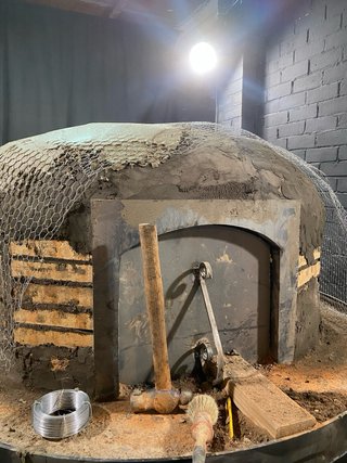 Horno de leña artesanal para pizza