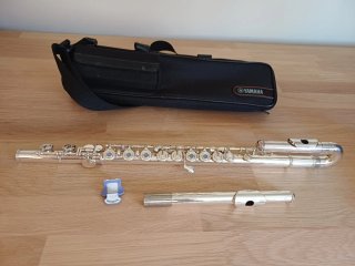 Flauta Travesera Yamaha YFL 282 + Boca Curva