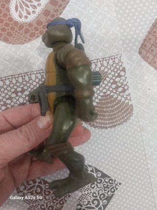 Figura Donatello Tortugas Ninja Articulada