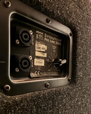 Pantalla Bajo EBS ProLine 410
