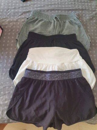 Conjunto 4 Pantalones Cortos Deportivos