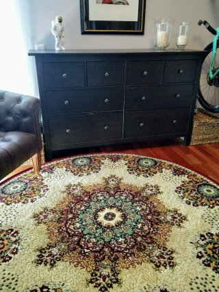 Cajonera Ikea Hemnes en color marrón - negro