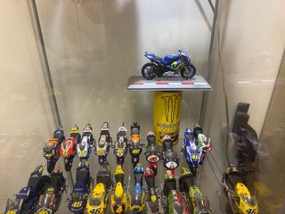Valentino Rossi Todas mis motos 1:18