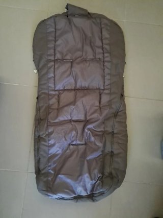 Saco Iglú para carro baby clic