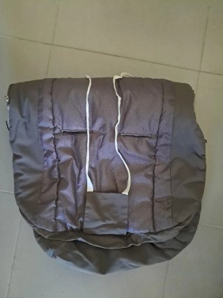 Saco Iglú para carro baby clic