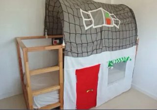 Cama alta Kura Ikea madera
