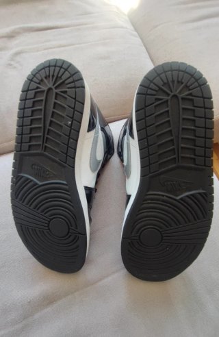 Nike Air Jordan 1 Mid SE Talla 43