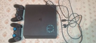 PS4 SLIM (PlayStation 4) Nera + 2 Controller. 1TB