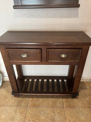Mueble de entrada con espejo