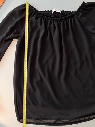 Camicia nera manica a campana