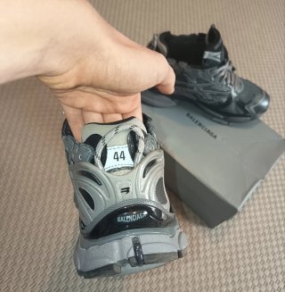Balenciaga Runner Grigie e nere