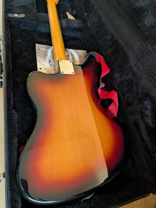 Fender Jaguar Kurt Cobain