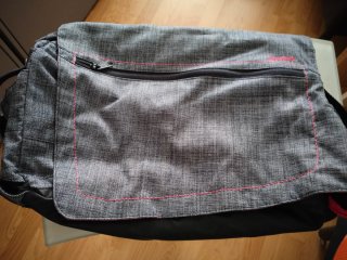 Mochila bandolera Newfeel gris