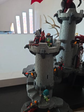 Playmobil Castillo Dragón y Torre Mazmorra