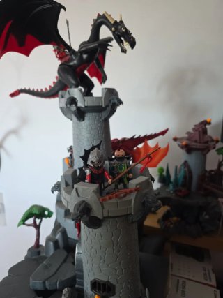 Playmobil Castillo Dragón y Torre Mazmorra