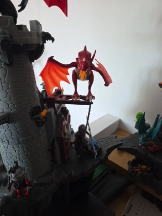 Playmobil Castillo Dragón y Torre Mazmorra