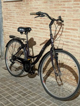 Bici paseo 28 Talla M - 6v