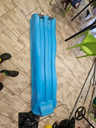 Tobogán azul para parque de bolas