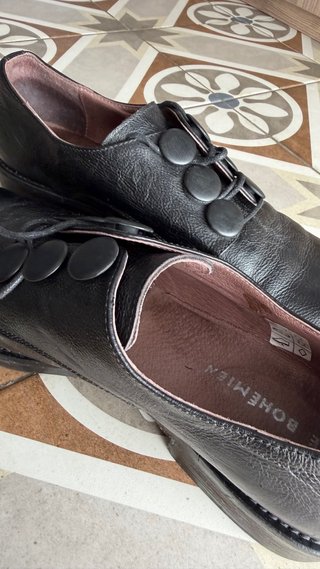 Zapatos mujer Derby Le Bohémien k403 cuero negro