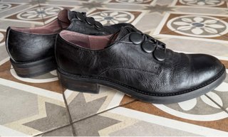 Zapatos mujer Derby Le Bohémien k403 cuero negro