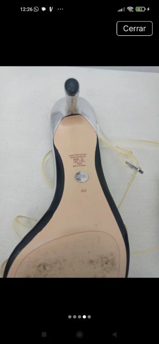 Sandalias ZARA transparentes plateadas talla 40