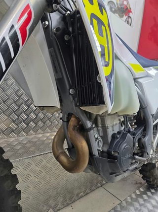 Husqvarna FE 450 2022 - 2.080 km