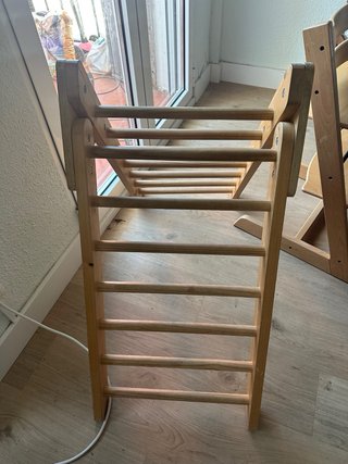 Triángulo Pikler madera