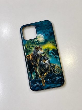 Pack de 3 fundas móvil iPhone 12pro un poco usadas