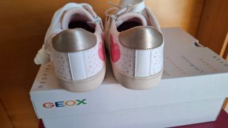 Zapatillas Geox blancas con corazon