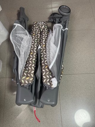 Cuna de viaje plegable Lionelo
