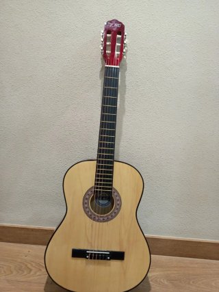 Guitarra Clásica 3rd Ave