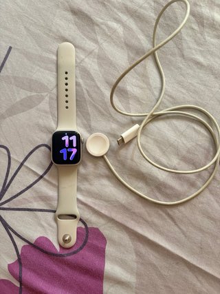 Apple Watch Series 7 41mm Aluminio Beige