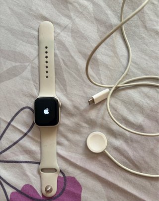 Apple Watch Series 7 41mm Aluminio Beige