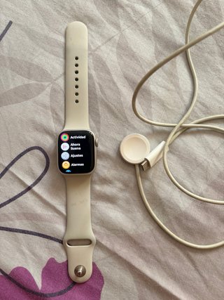Apple Watch Series 7 41mm Aluminio Beige