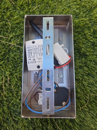 Aplique LED Acero Inox USB Orientable