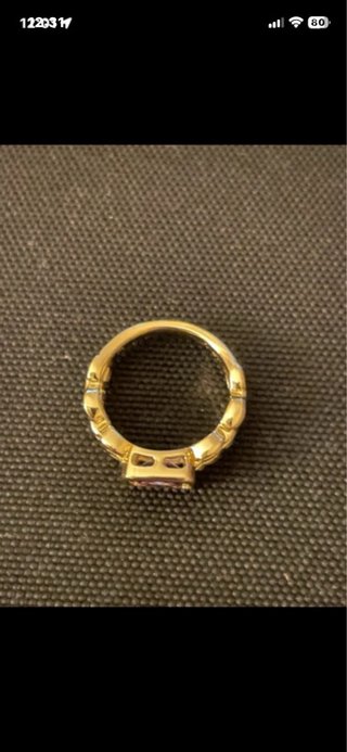 Anillo Oro Laminado 14k con Piedra Morada