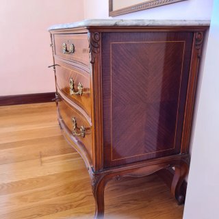 Cómoda antigua Luis XV mármol y madera