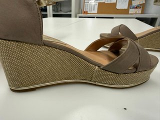 Zapatos Ralph Lauren Talla 39