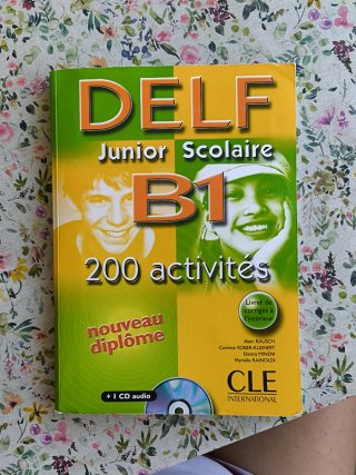 Delf Junior Scolaire B1 200 Activites